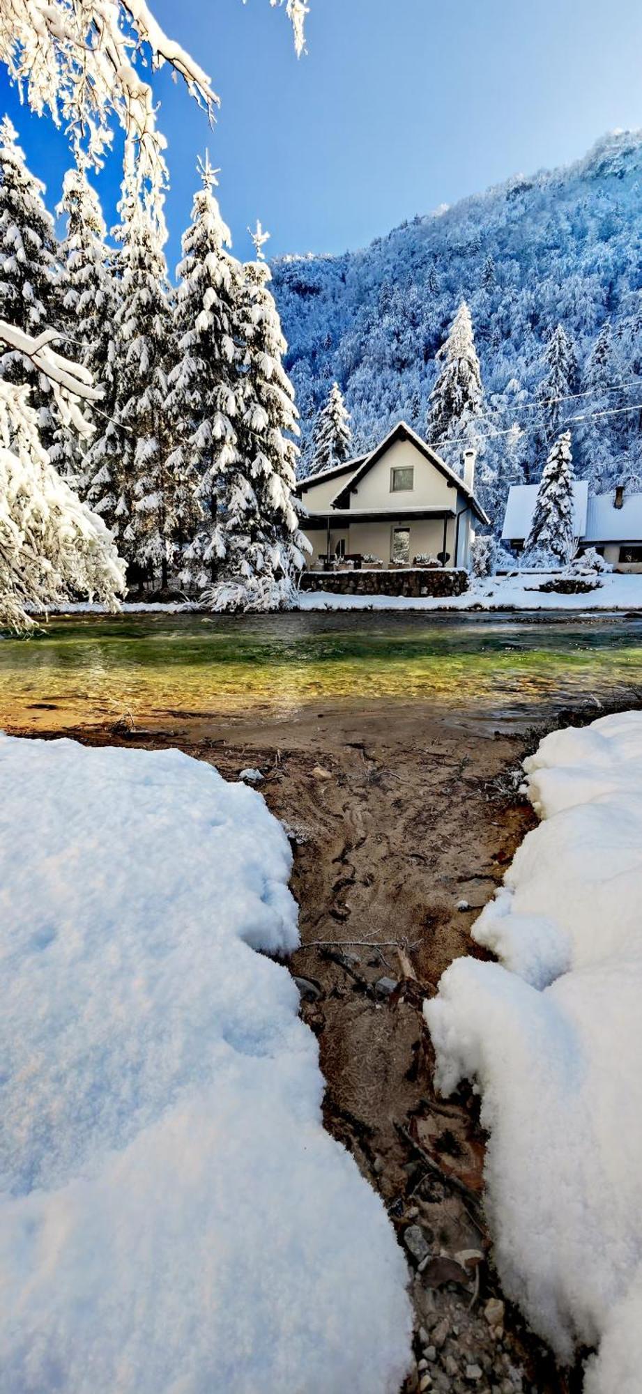 Holiday home Riverside